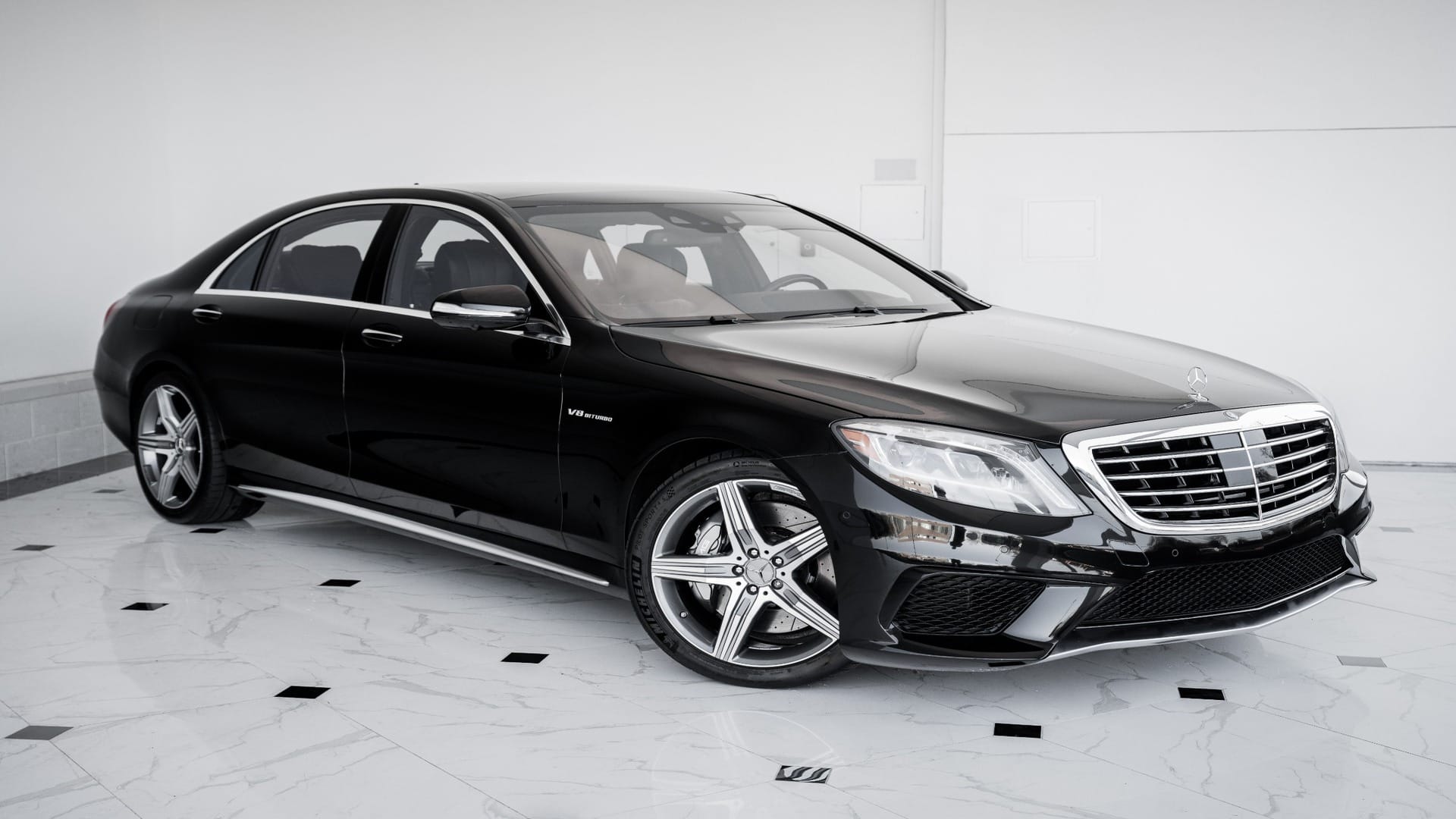 Professional black car service - Krownkey Limo Service North Caroline