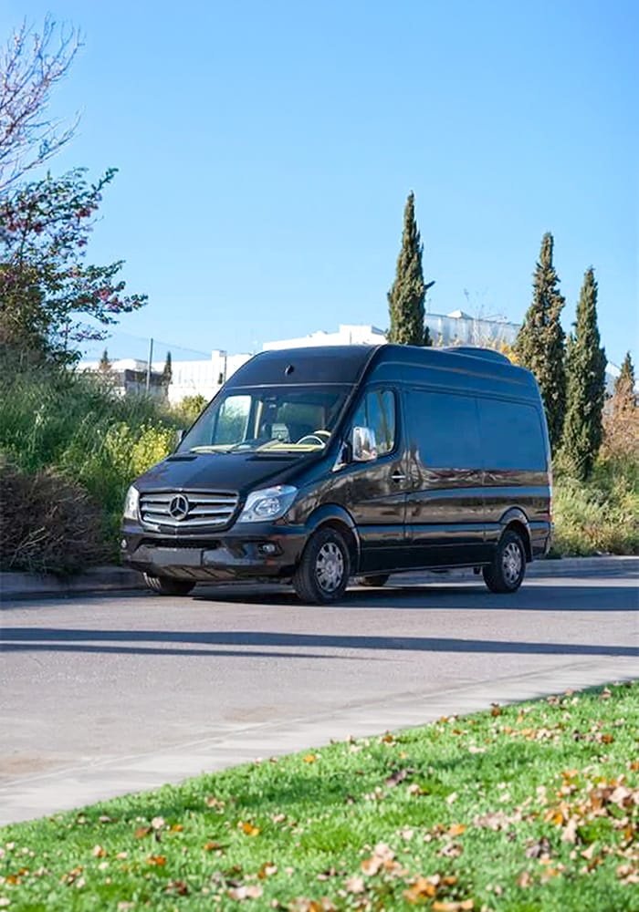 Premium black car service and executive airport transfers in North Carolina