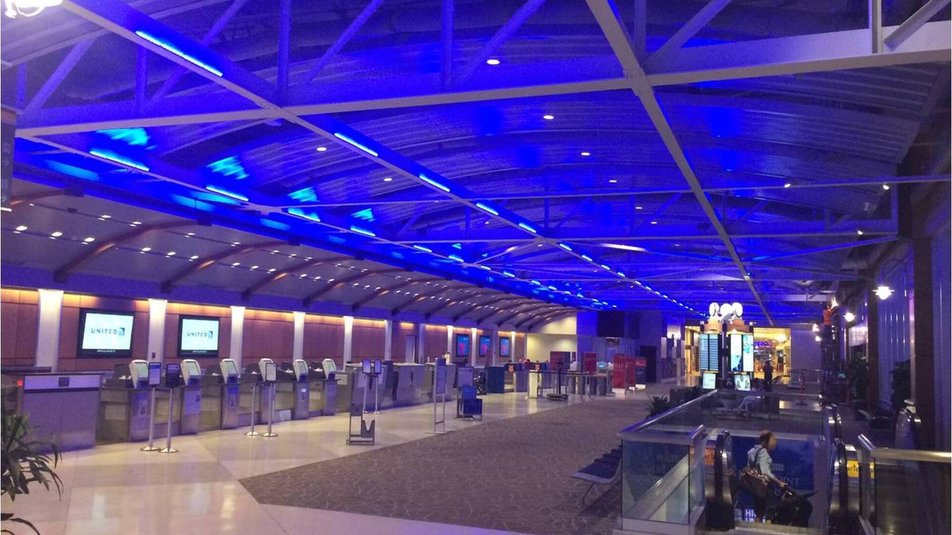 Krownkey Limo Service North Caroline - Piedmont Triad International Airport GSO airport