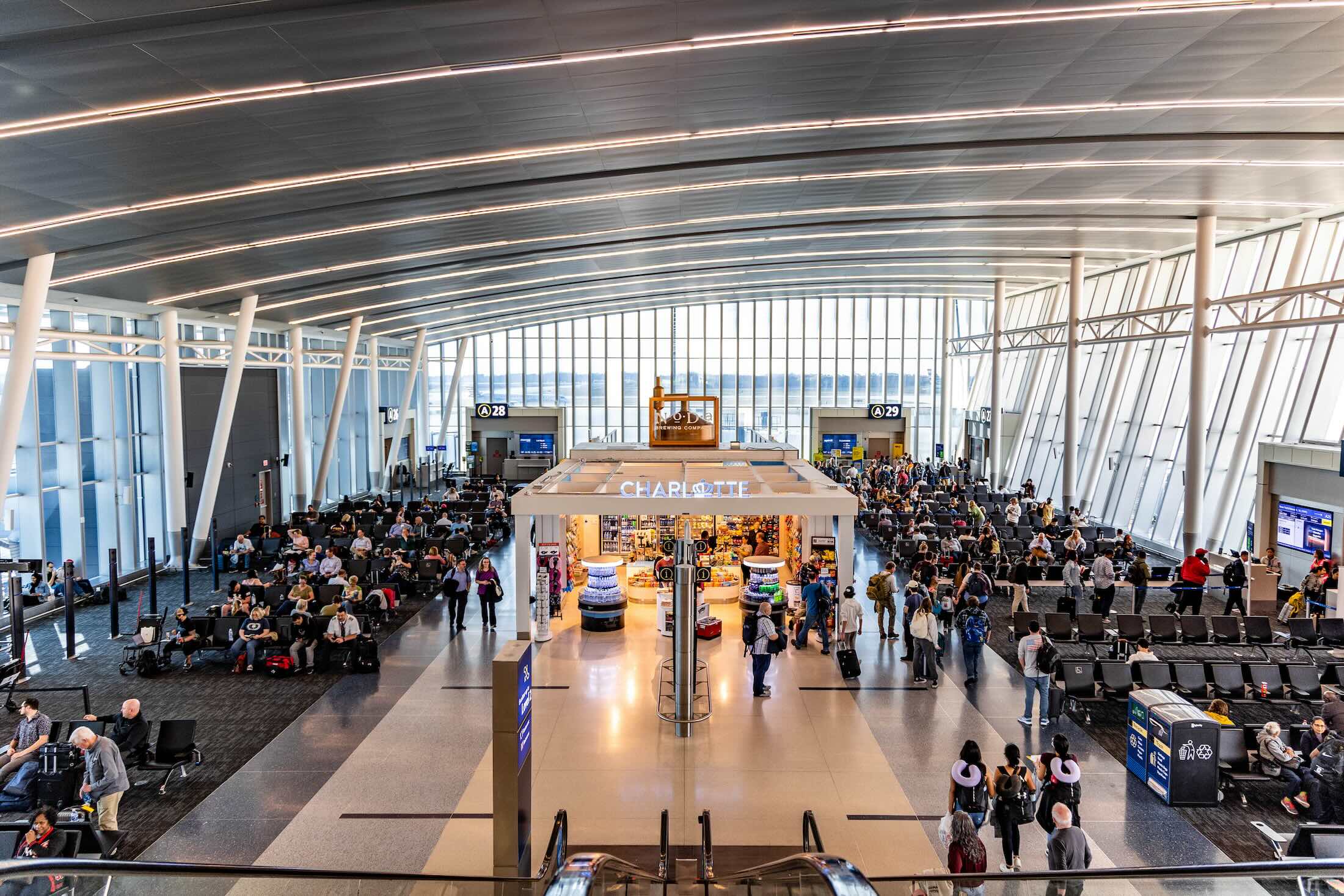 charlotte douglas airport guide
